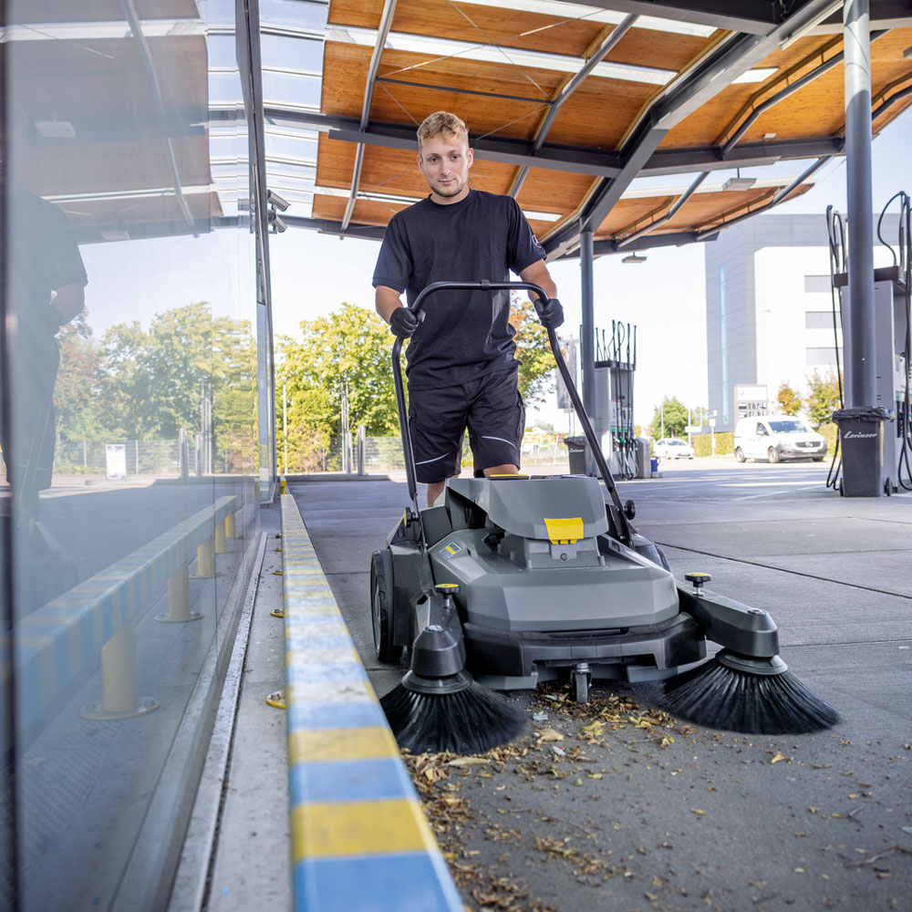 Produktabbildung: Kärcher - KM 70/25 C Bp 2SB ohne Akku und ohne Ladegerät