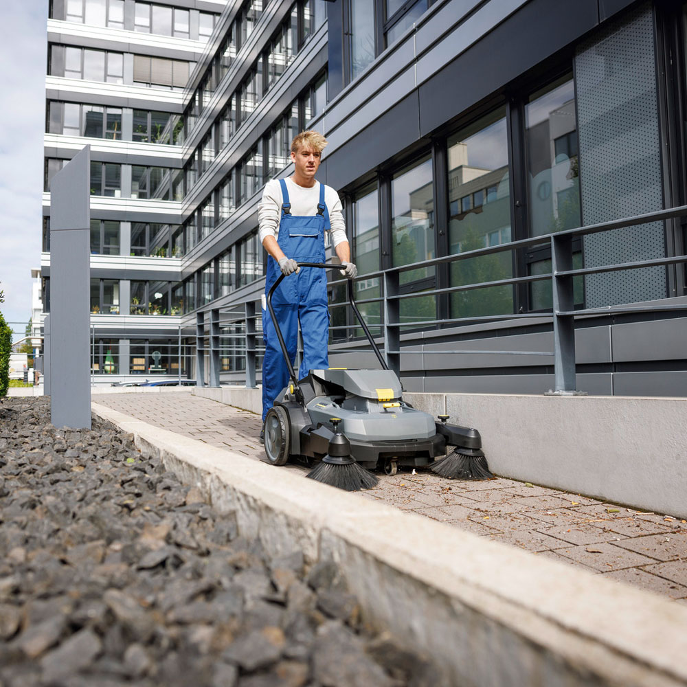 Produktabbildung: Kärcher - KM 70/25 C Bp 2SB ohne Akku und ohne Ladegerät